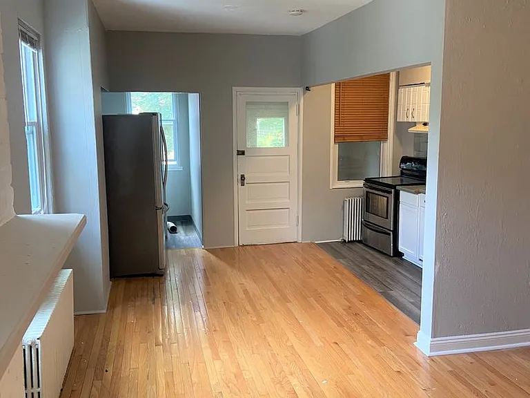 5508 Kentucky Avenue — Photo 4