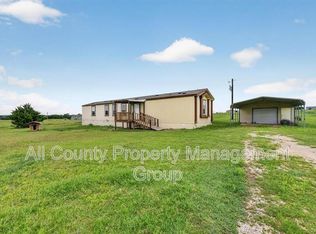 383 Pleasant View Dr, Bridgeport, TX 76426