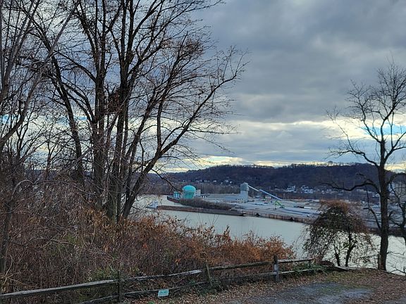 2nd image of 428 Ohio River Blvd Floor 1