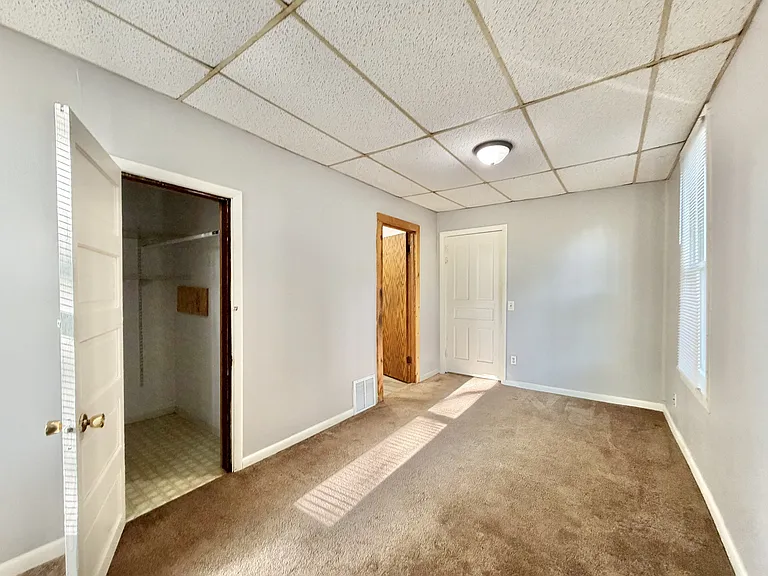 330 Lincoln St #2 — Photo 7