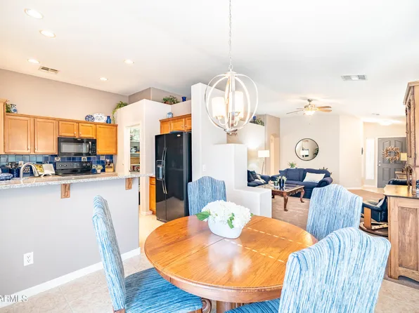 1126 W OAK TREE Lane, San Tan Valley, AZ 85143