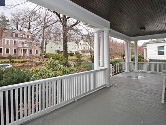 Relax and feel refreshed on the lemonade porch