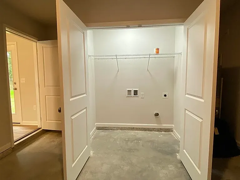 5615 Kingery Rd — Photo 7