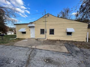 2552 Oak Crest Dr, Saint Louis, MO