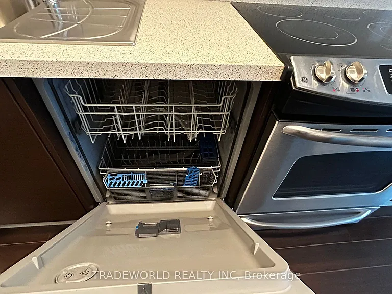 386 Yonge St #3101 — Photo 9