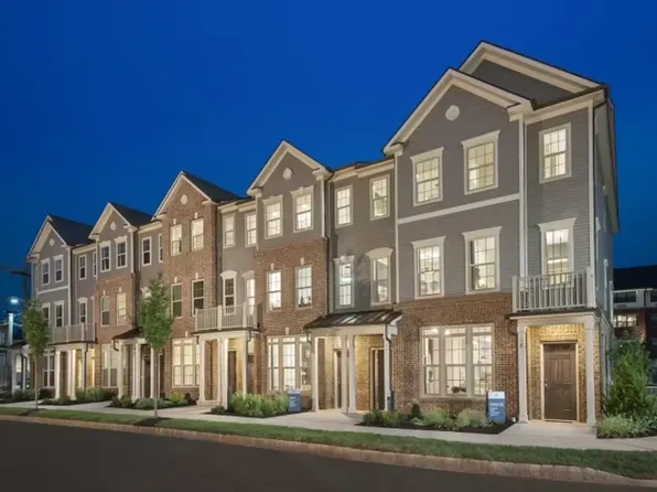 5 Sternadori Rd, Somerville, NJ 08876