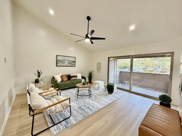 5493 Adobe Falls Rd Unit 12, San Diego, CA 92120