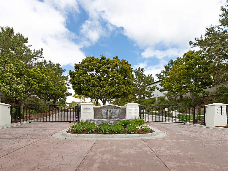 11323 E San Raphael Driveway — Photo 41