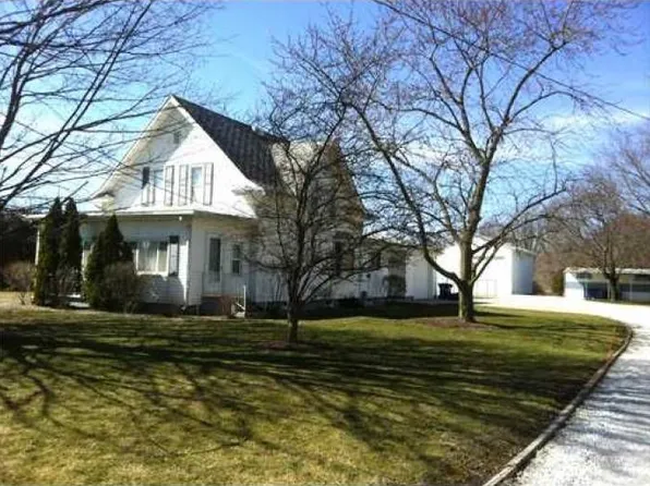 246 Liberty St, Walkerton, IN 46574