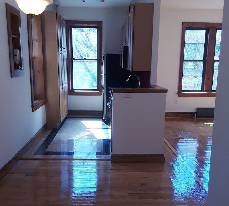 1st image of 530 2nd St APT C1