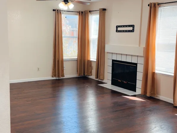 (undisclosed Address), Tracy, CA 95376