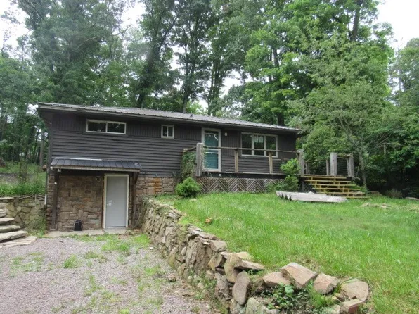 104 Old Pritts Ln, Champion, PA 15622