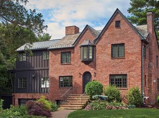 82 Kenilworth St, Newton, MA 02458