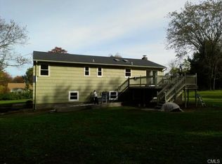 533 Moose Hill Rd, Monroe, CT 06468