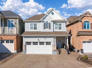 334 Apple Hill Cres, Kitchener, ON N2R0E5