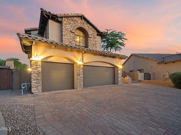 3rd image of 3419 N SONORAN Hills