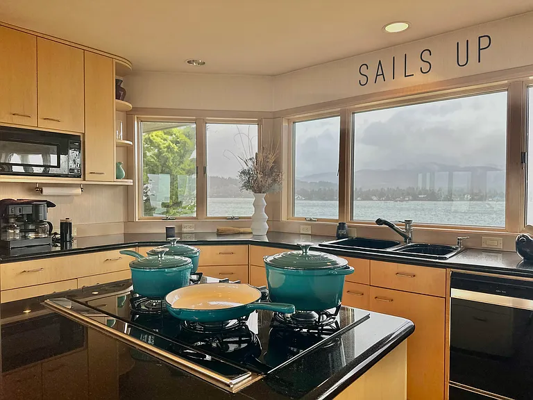 Salishan Dr — Photo 6