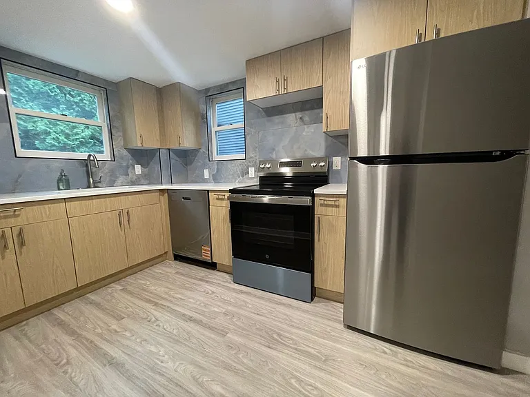 181 North St — Photo 7