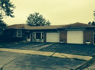 2219 Orchard St, Blue Island, IL 60406