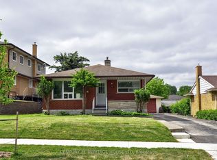 75 Olympic Dr, Kitchener, ON N2M 3S7