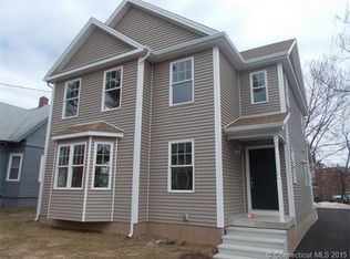 48 Fenwick St, Hartford, CT 06114