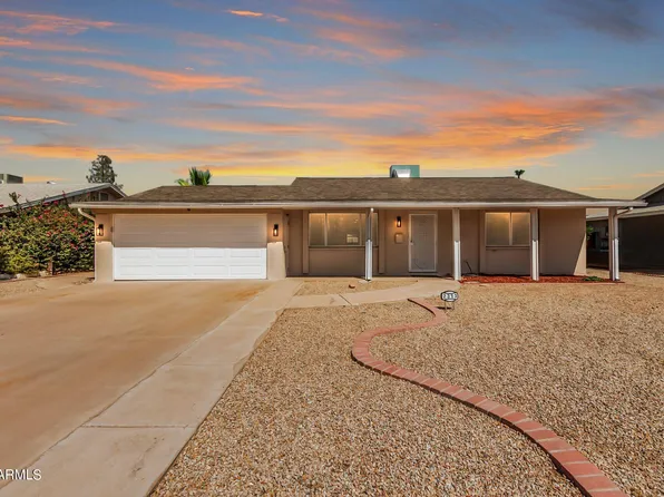 2313 W EL MORO Circle, Mesa, AZ 85202