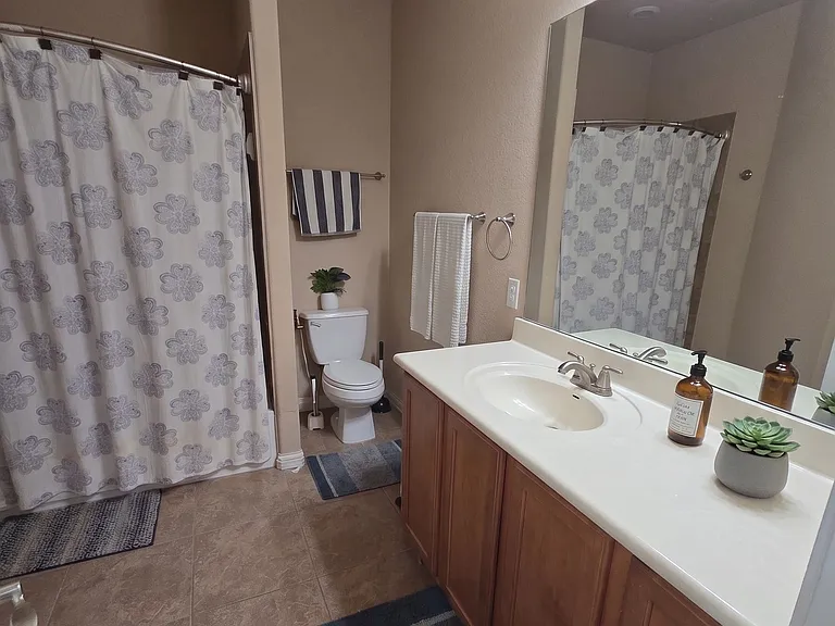 2729 Mirasol Loop — Photo 24