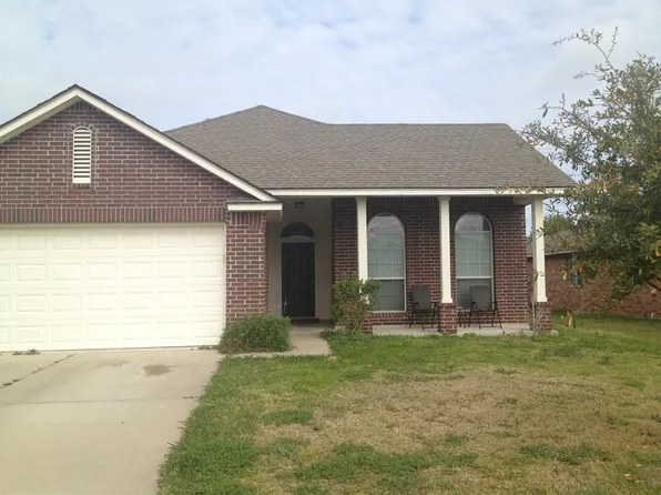 921 Whitewing Ln, College Station, TX 77845