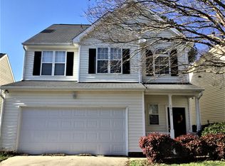 1913 Shadow Glen Dr, Raleigh, NC 27604