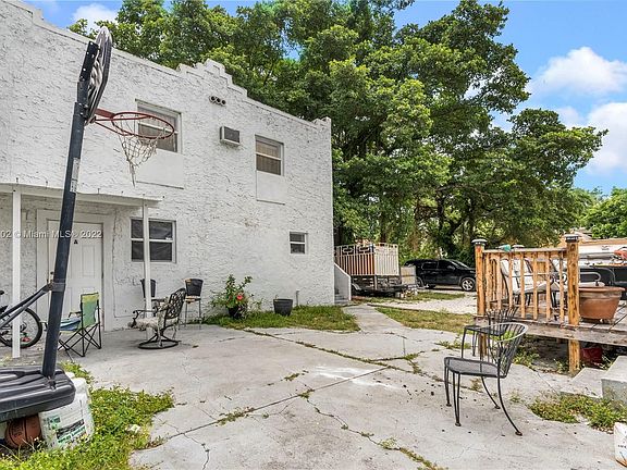 2nd image of 5422 NW 5th Ave Unit 1