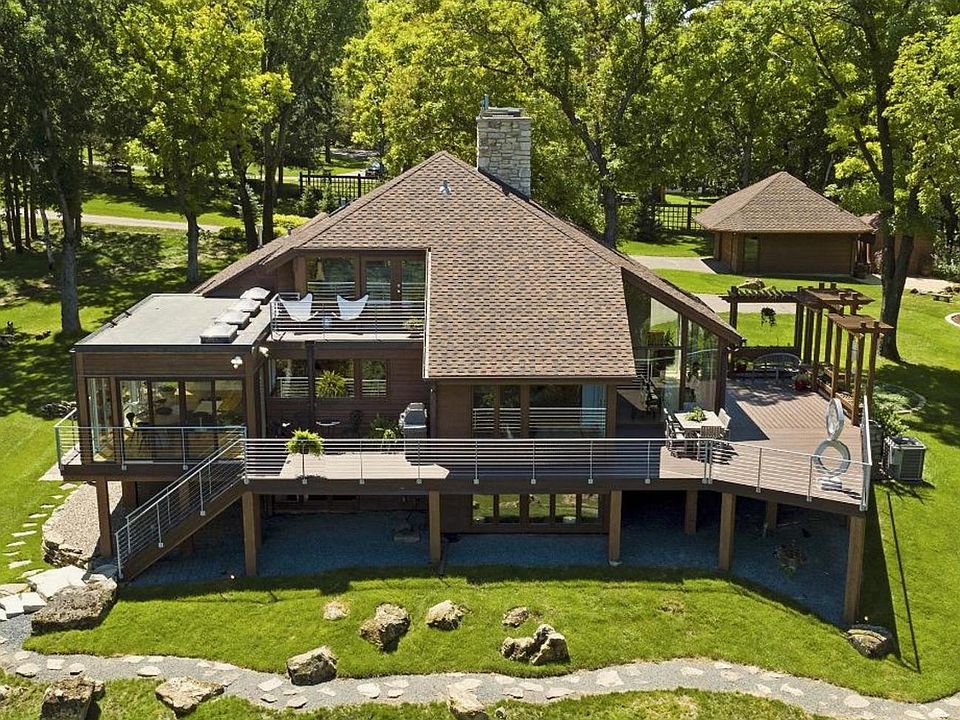1st image of 15196 Afton Hills Dr S
