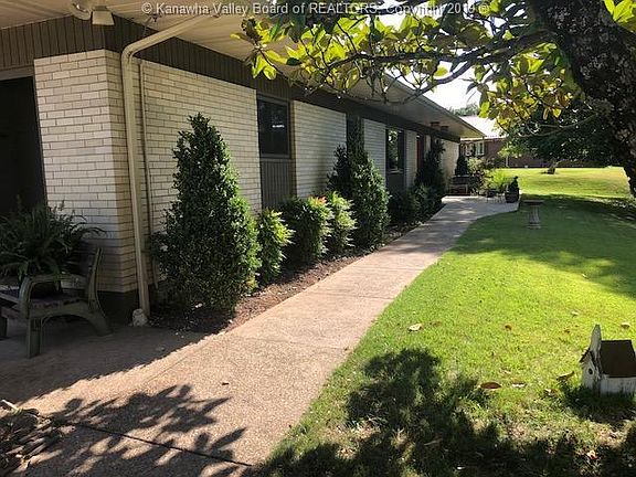 2nd image of 2039 Weberwood Dr