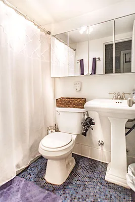 Rented by Century 21 Metropolitan | media 24