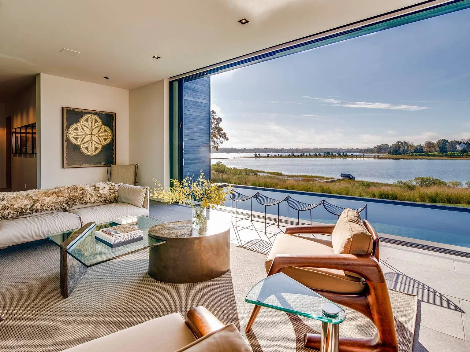Spectacular Sag Harbor Waterfront — Photo 2