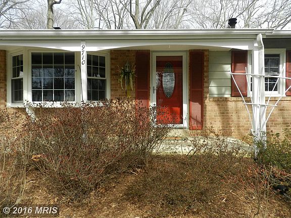 2nd image of 9710 Aspen Hollow Way