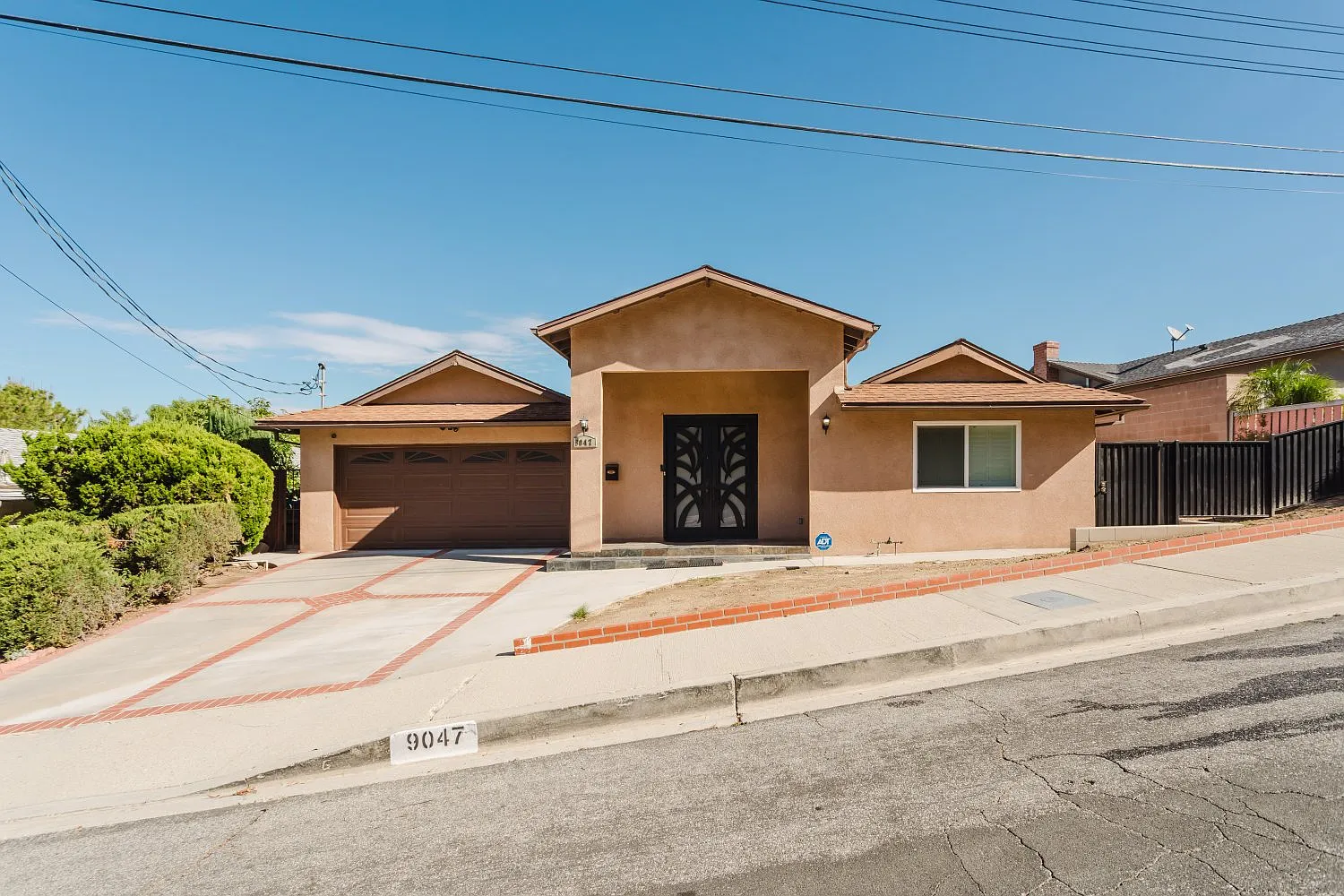3 bed, 1825 sqft, $4,500 — Photo 1