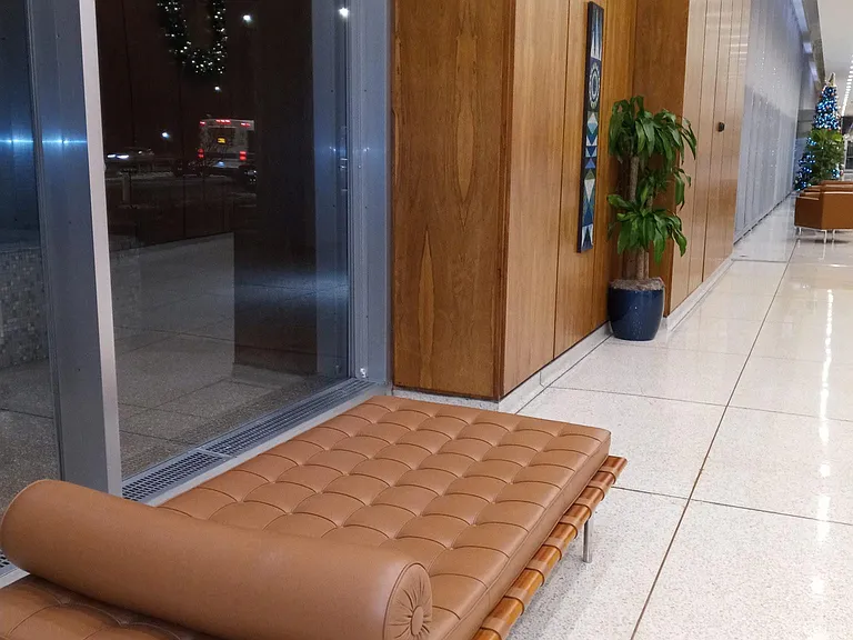 Mies van der Rohe Barcelona Daybed lobby furniture