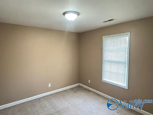 149 Hazel Trce — Photo 32
