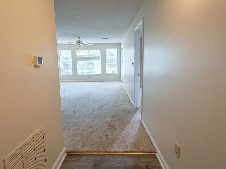 1231 Ladys Island Dr #224 — Photo 9