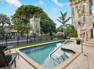 5731 SW 35th St, Miami, FL 33155