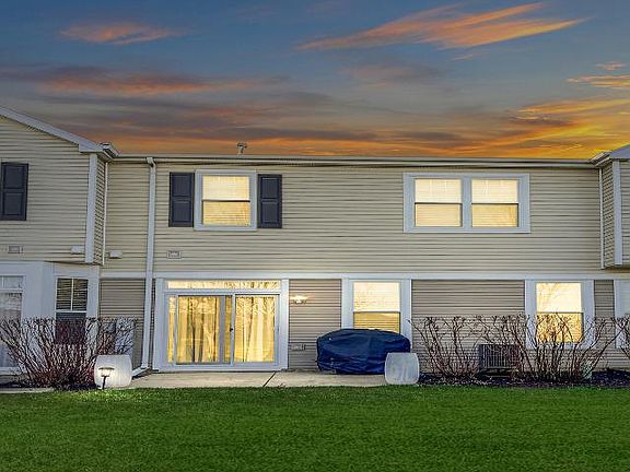 2nd image of 6729 Slate Dr