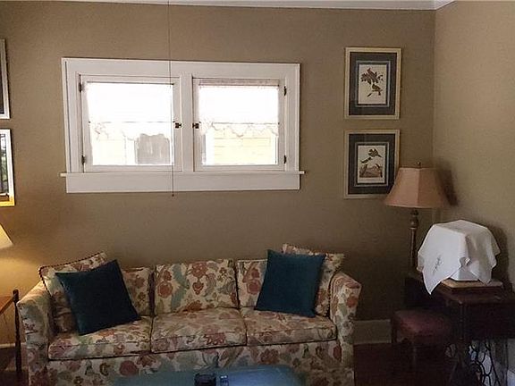 5th image of 406 S Garland Ave