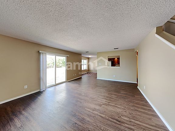 4th image of 1312 Greenleaf Ct