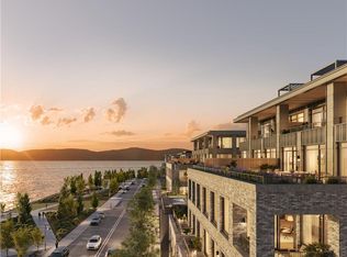 4 Lighthouse Lndg #TOWNHOUSE 17, Tarrytown, NY 10591