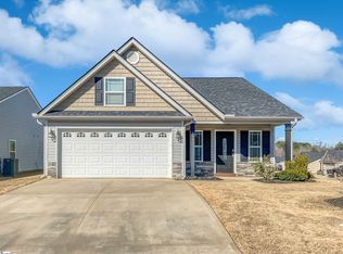 200 Bandallon Pl, Boiling Springs, SC 29316