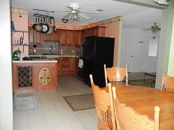5th image of 7647 Dartmoor Dr