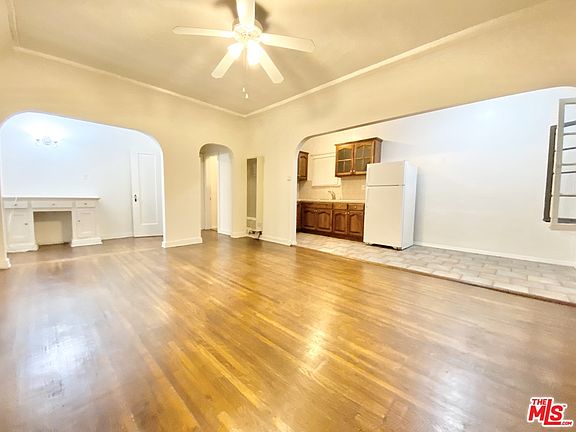 5th image of 625 S Cochran Ave #6A
