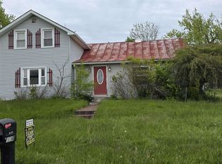 9358 E Market Rd, Pittsford, MI 49271