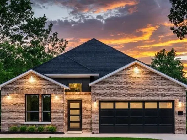 23025 Honey Oak Forest Dr, Porter, TX 77365