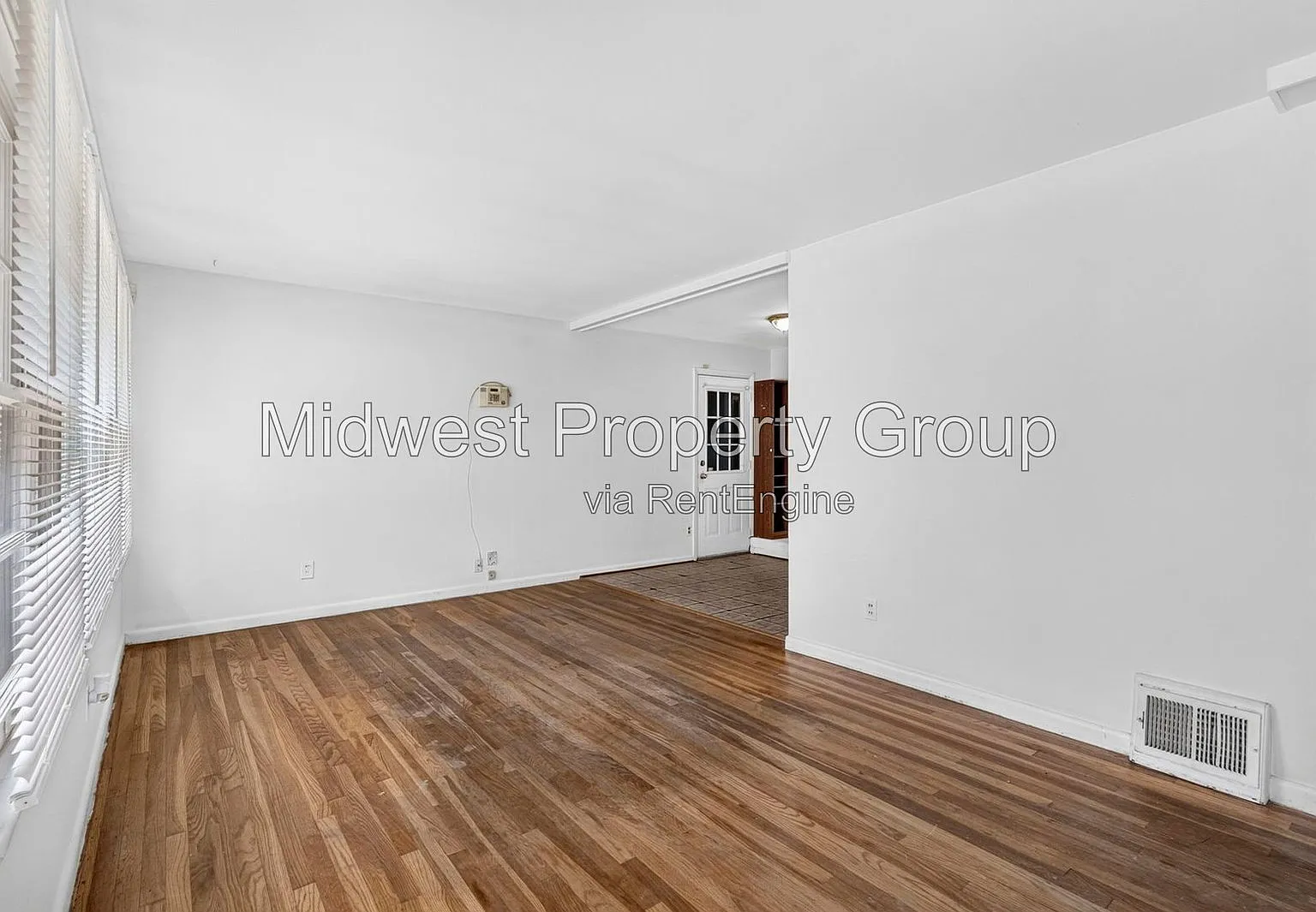 2 bed, 1.0 bath, 840 sqft, $995 — Photo 4